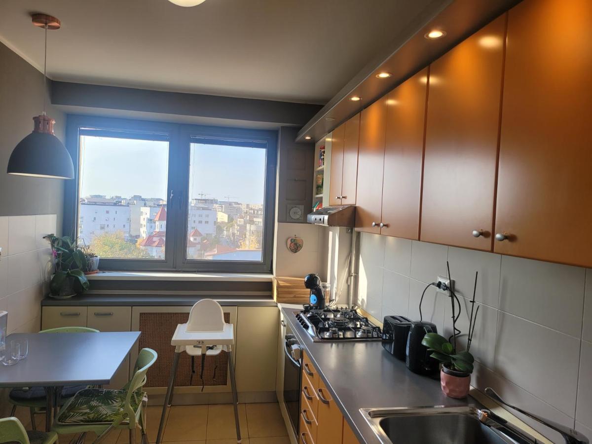 125 Sqm Family Friendly With Kids Room ブカレスト エクステリア 写真
